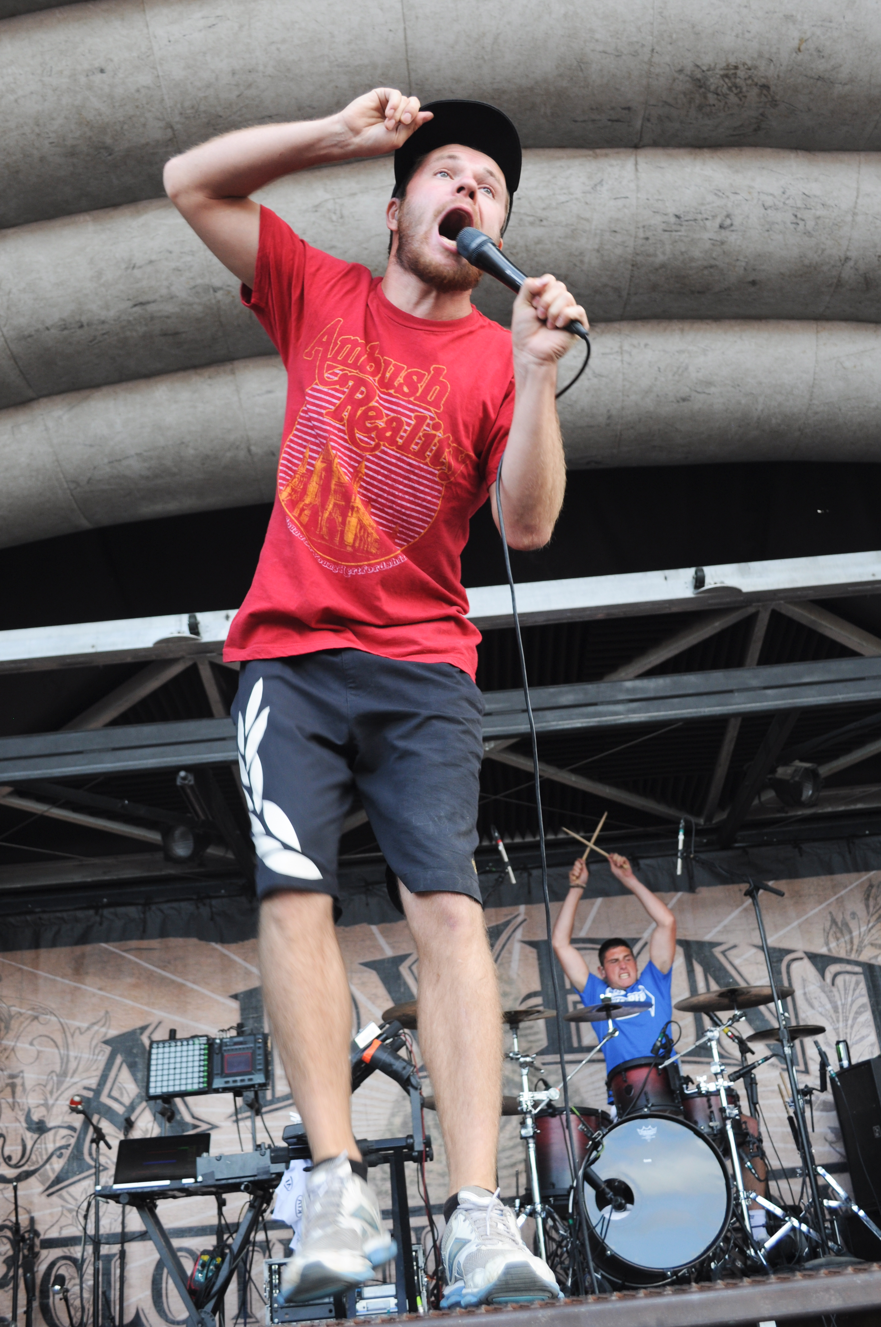 Enter Shikari live video of “Arguing With Thermometers”