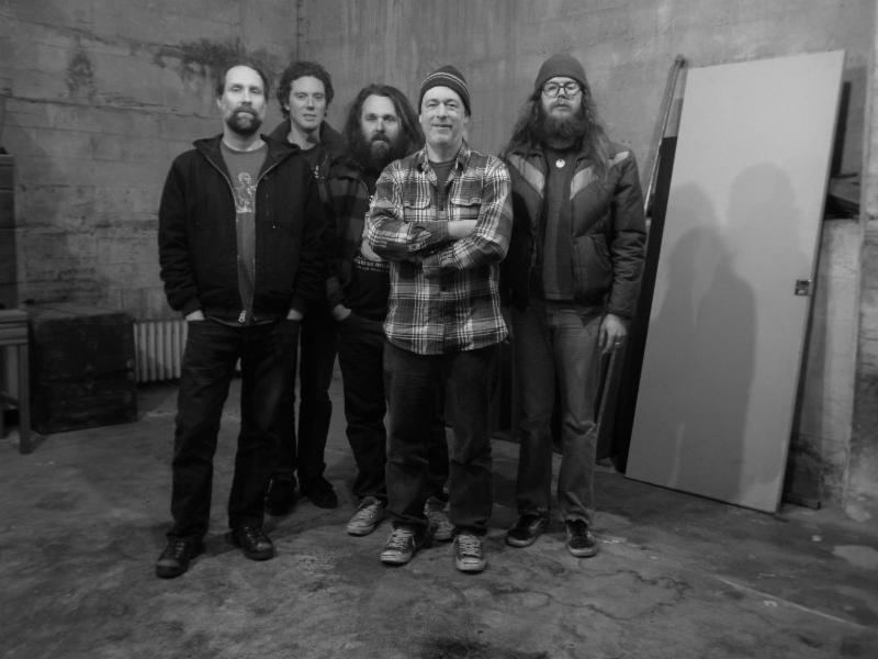 Built To Spill to tour in May