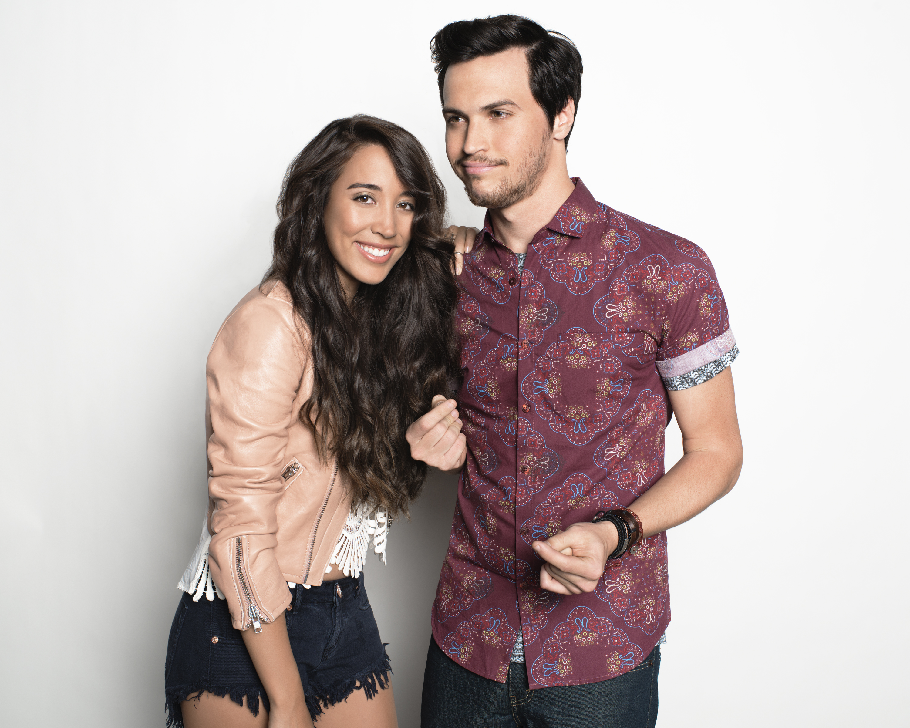 Exclusive Sneak Peek: Catching Up With Alex and Sierra