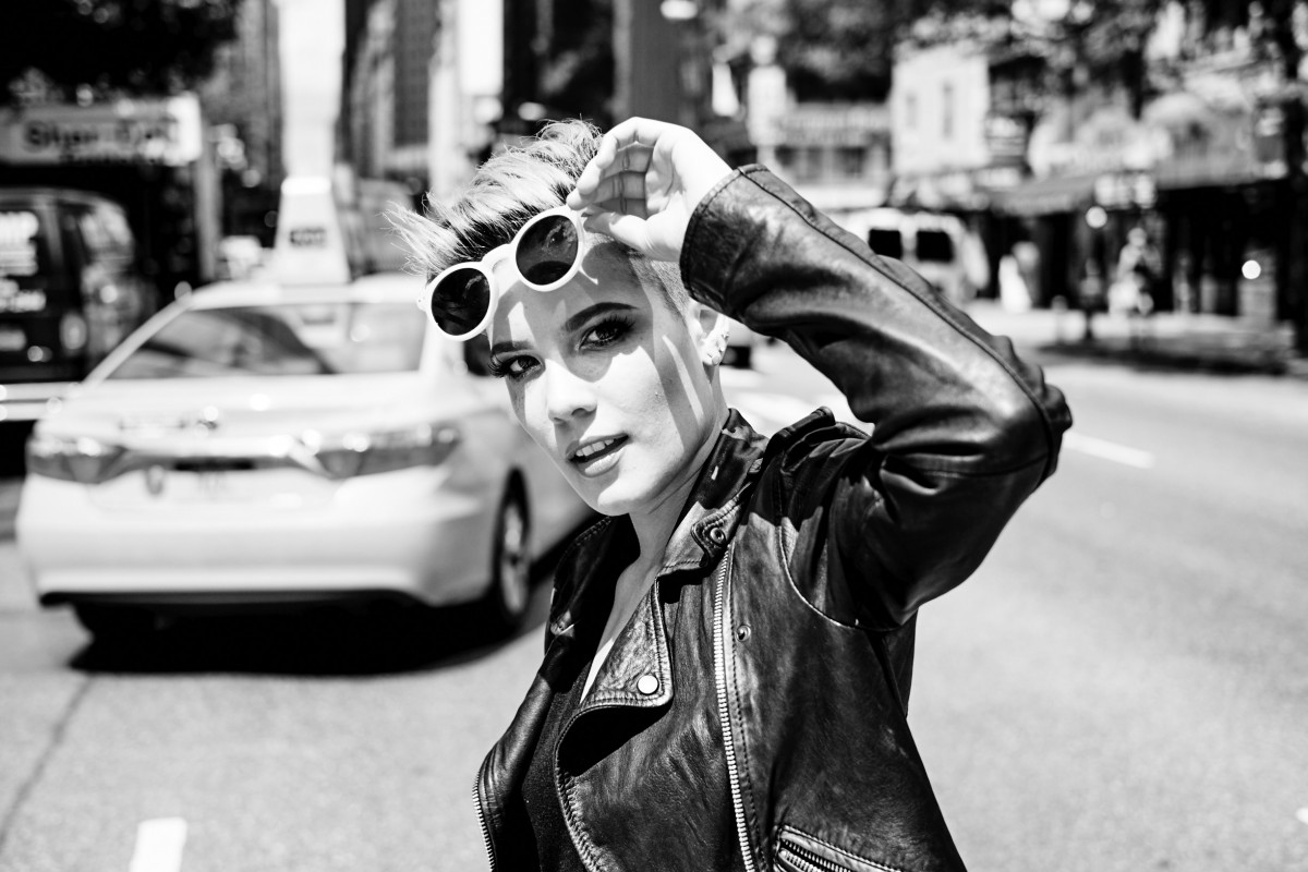 Halsey releases “Castle” music video