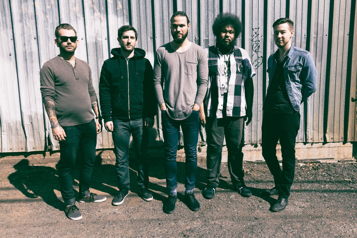 Dance Gavin Dance streams new single “Carl Barker”