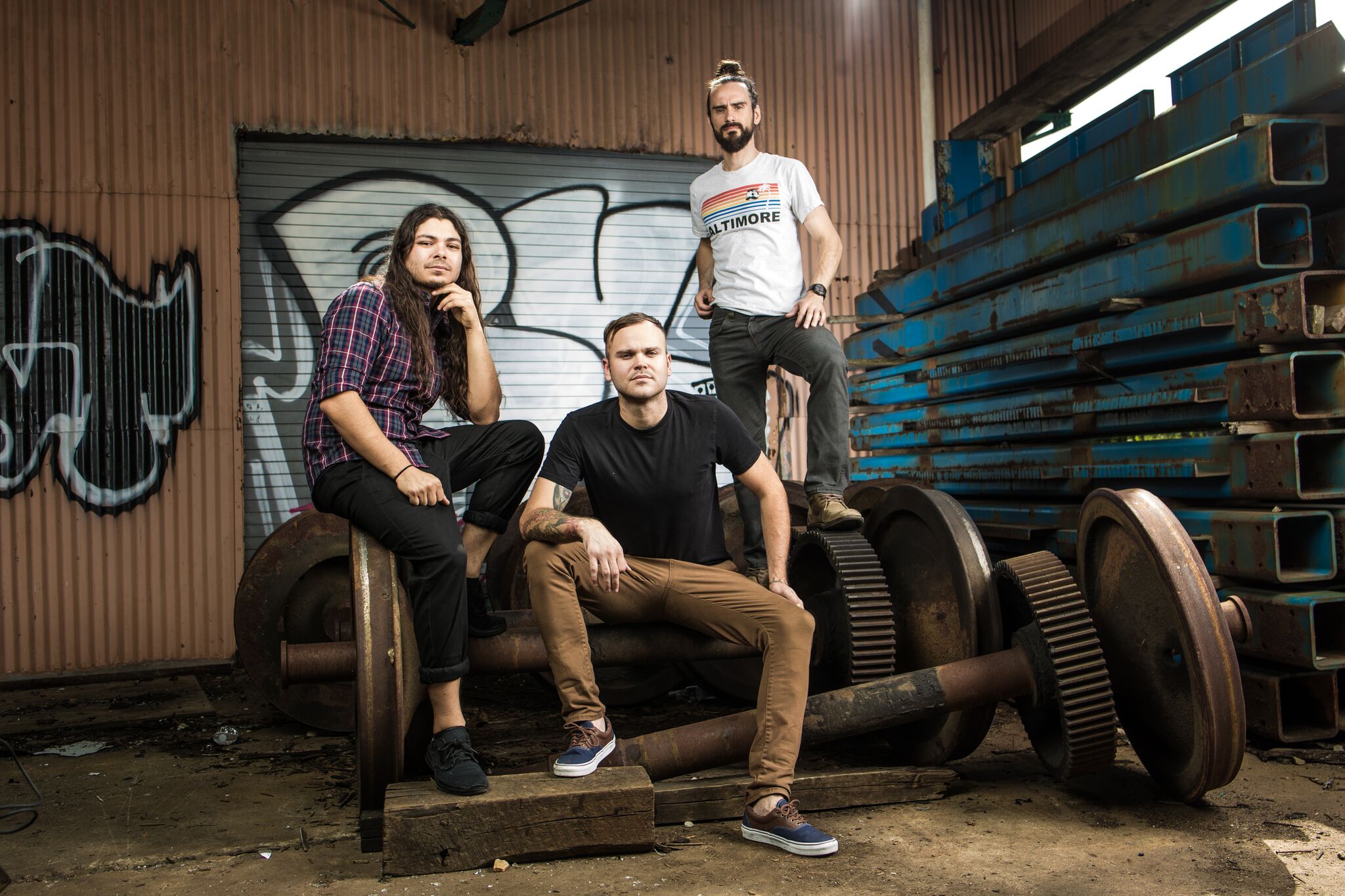 Megosh to join Youth In Revolt on U.S tour