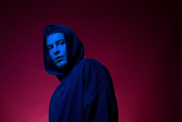 Jesper Jenset premieres new track, “Lies”