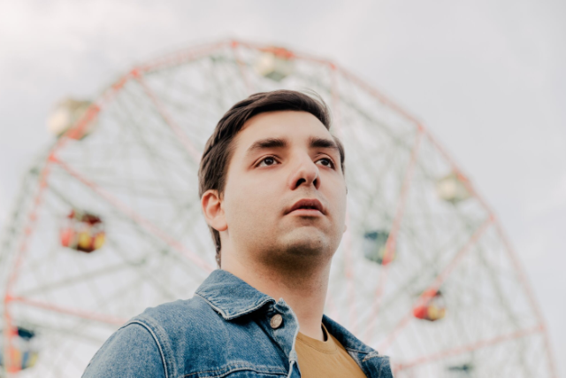 Skylar Spencer releases new single “Carousel”