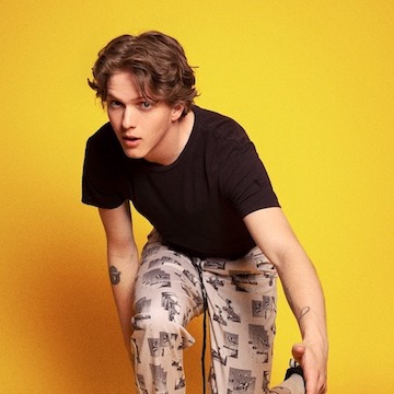 Boy In Space releases a remix version of “7UP” with Tiger Tom