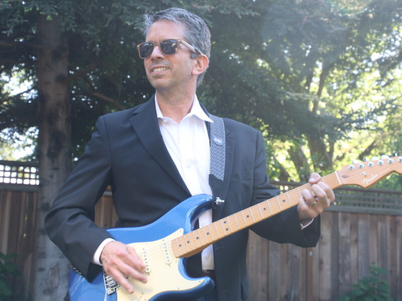Andrew Thomases releases latest single “Outrun Evolution”